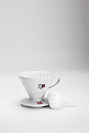 HARİO V60 02 SERAMİK DRİPPER BEYAZ